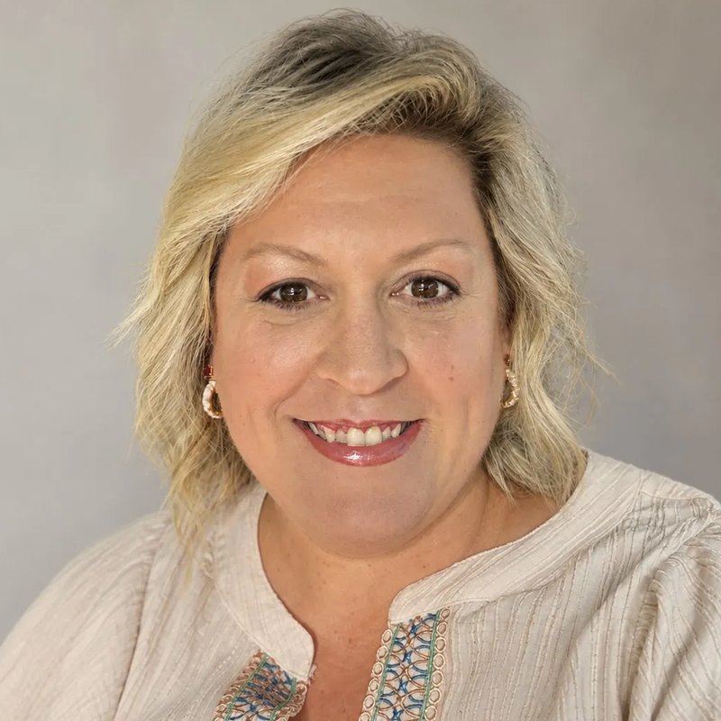 Portrait of Laura Edwards